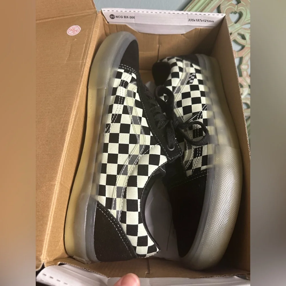 Vans Men's Checkered Sneakers - Black and White - Picture 1 of 8